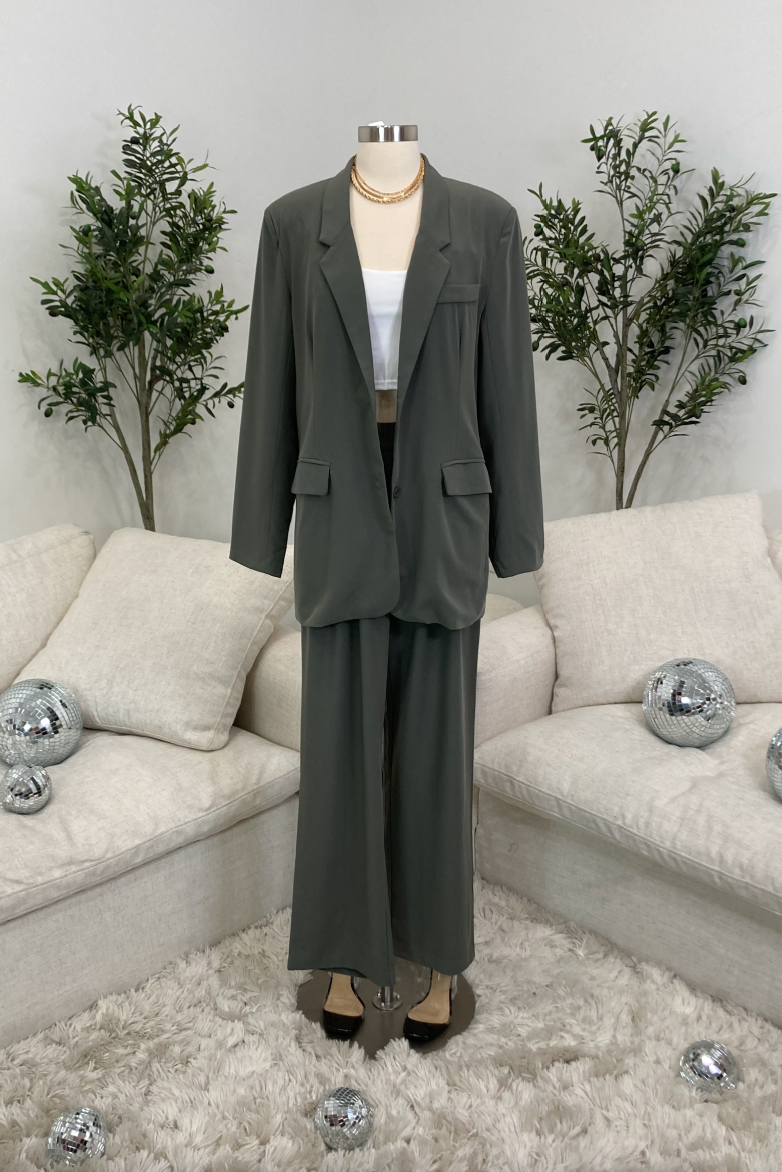 Bossy Blazer Set (Moss Green)