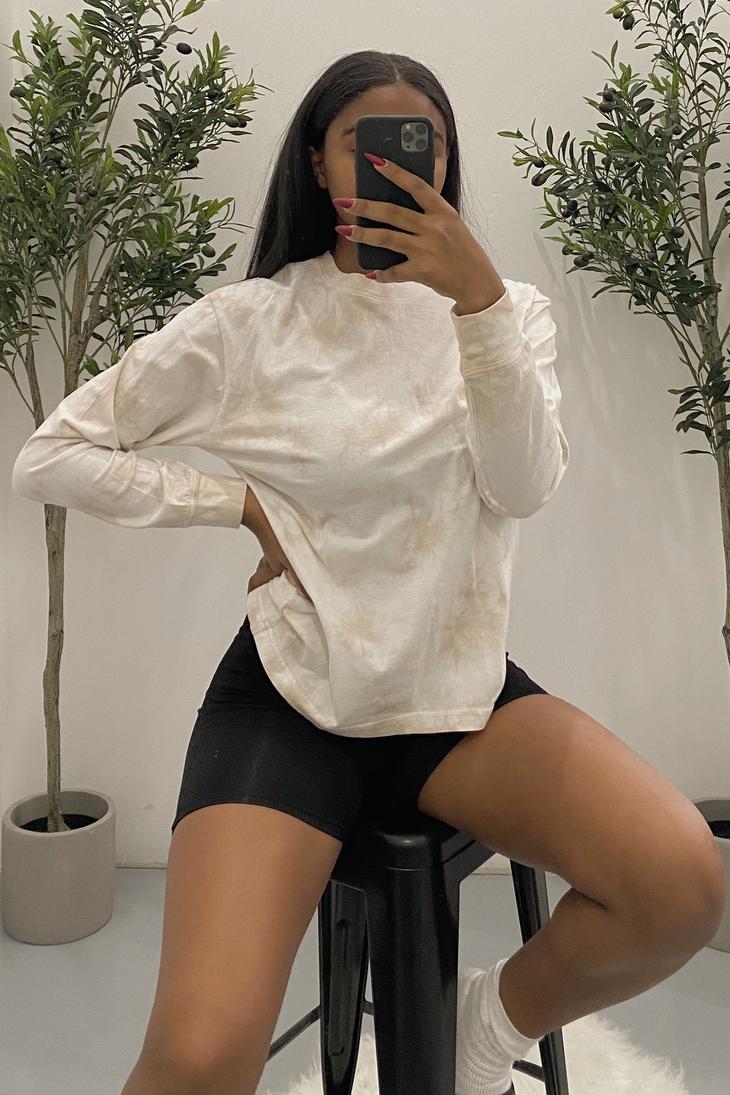 Dreamy Long Sleeve Tie Dye Tee (Taupe)