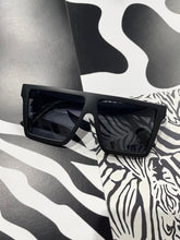 Load image into Gallery viewer, Moto Sunnies (Black)