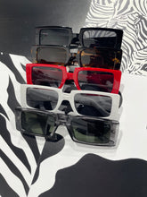 Load image into Gallery viewer, Edna Sunnies