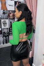 Load image into Gallery viewer, Anastasia Long Sleeve Underwire Top (Green)
