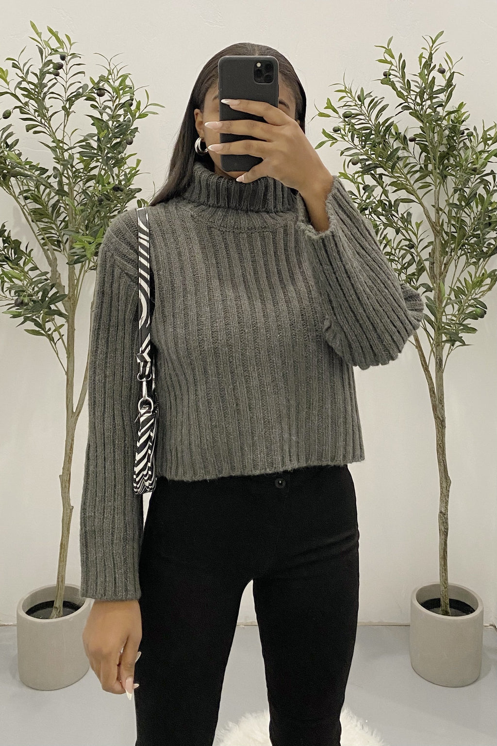 True Knit Sweater (Charcoal Grey)