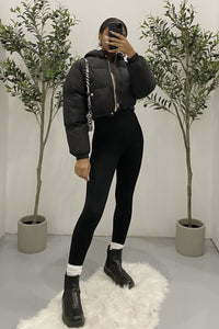 Dakota Cropped Puffer Jacket (Black)