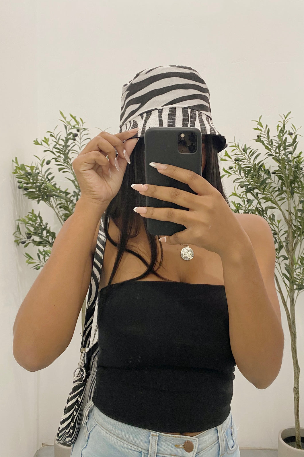 Tito  Bucket Hat (Zebra)