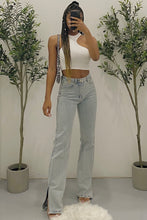 Load image into Gallery viewer, Zunie Crop Top (White)