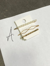 Load image into Gallery viewer, Angelica Hair Clips (Gold)