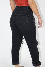 Load image into Gallery viewer, Jess Distressed Mom Jeans (Black)