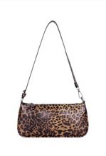 Load image into Gallery viewer, Zola Bag (Leopard)