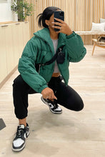 Load image into Gallery viewer, Montreal Puffer Jacket (Hunter Green)