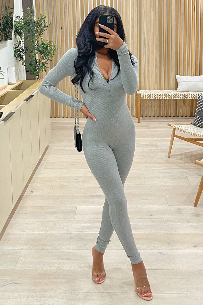 Jada Ribbed Mock Neck Long Sleeve Jumpsuit (Grey)