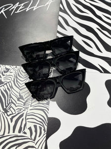 ESSENTIAL Sunglasses w/ Box (Black)