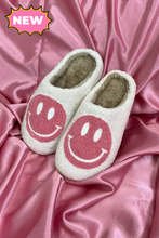 Load image into Gallery viewer, Smiley Slippers (Baby Pink)